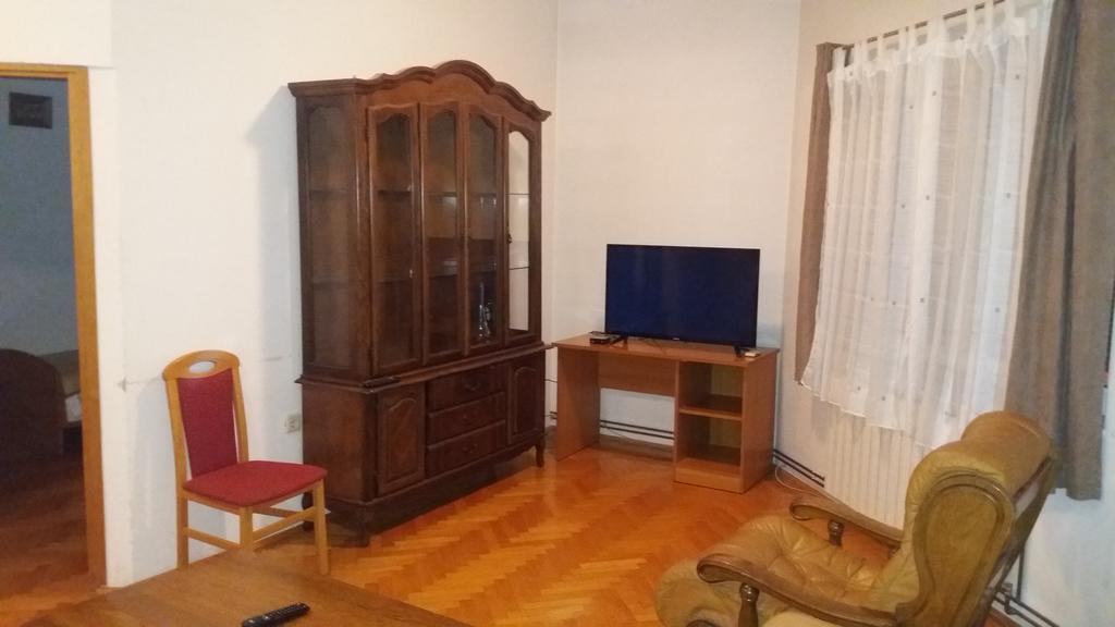 Guest House Sv. Nikola Dugo Selo Buitenkant foto